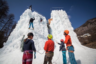 Tour de glace