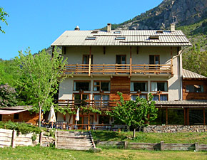 http://extranet.hautes-alpes.net/data/HOTPAC0050000226/PHOTO/fr/HOTPAC0050000226