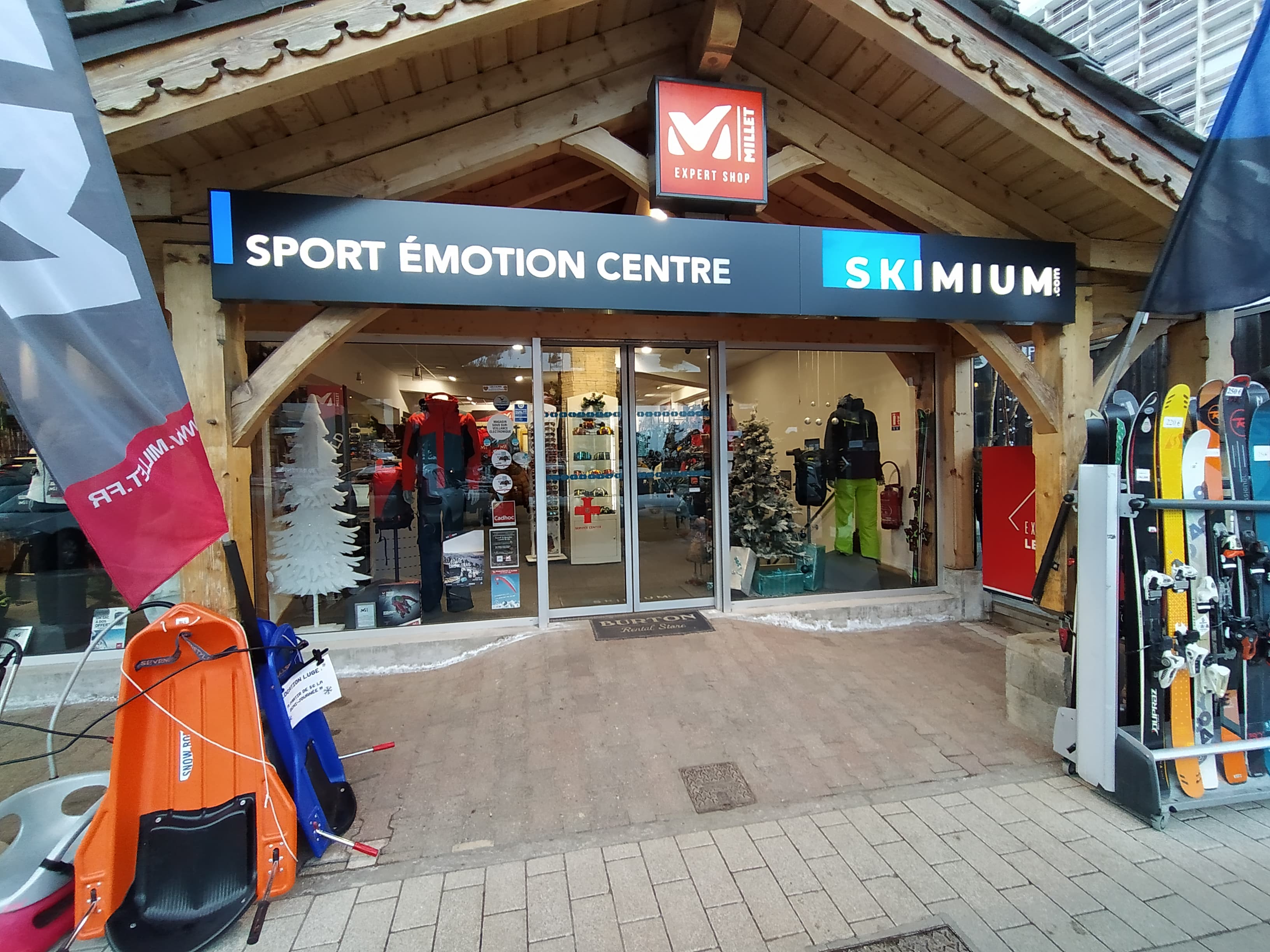 GUICHARD SPORT EMOTION CENTRE