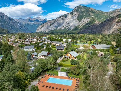 Camping Le Colporteur Bourg d'Oisans