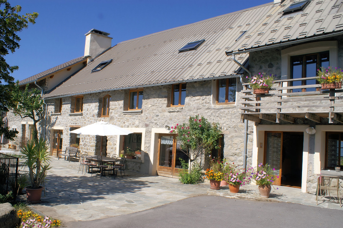 Chambres d'hôtes La Grange des Ecrins à Chabottes, Champsaur