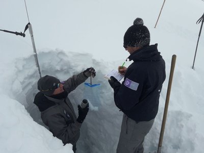 Suivi du manteau neigeux à Orcières