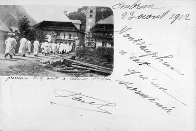 Procession des pénitents blancs à Vallouise (coll. Robert Balestra)
