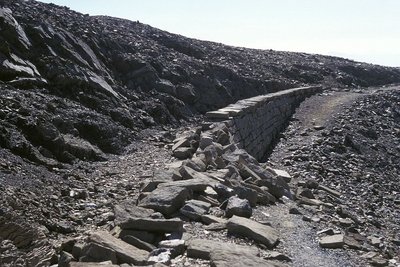 Le canal de Malcros en aval de la cabane des Parisiens