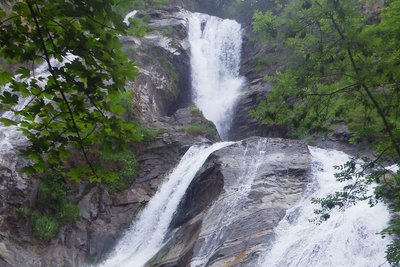 La cascade de Sarenne au départ du GR 54