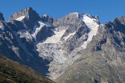 Vue sur le glacier du Lautaret et de l'Homme depuis le belvédère de l'homme