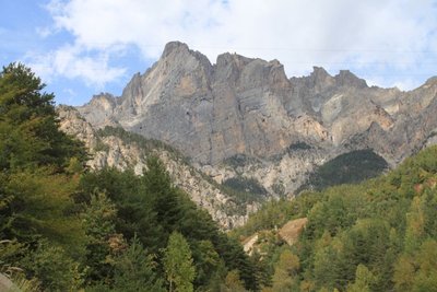 Le massif du Montbrison