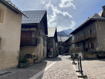 Rue de Champ de Ville