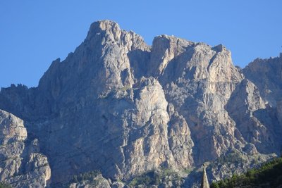 Vue sur le Massif du Montbrison