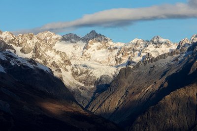 Lever de Soleil vers le glacier Blanc