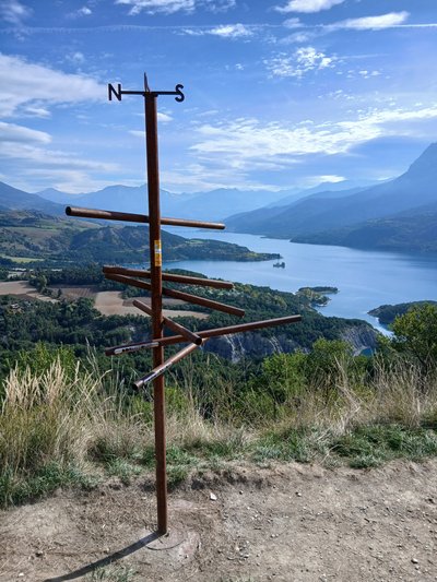 Lunette de visée au Belvédère des Curattes