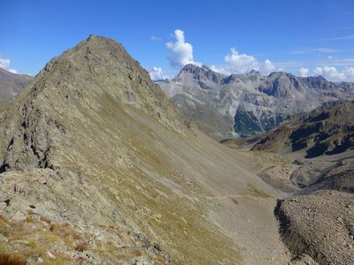 La pyramide de Laurichard depuis le col éponyme