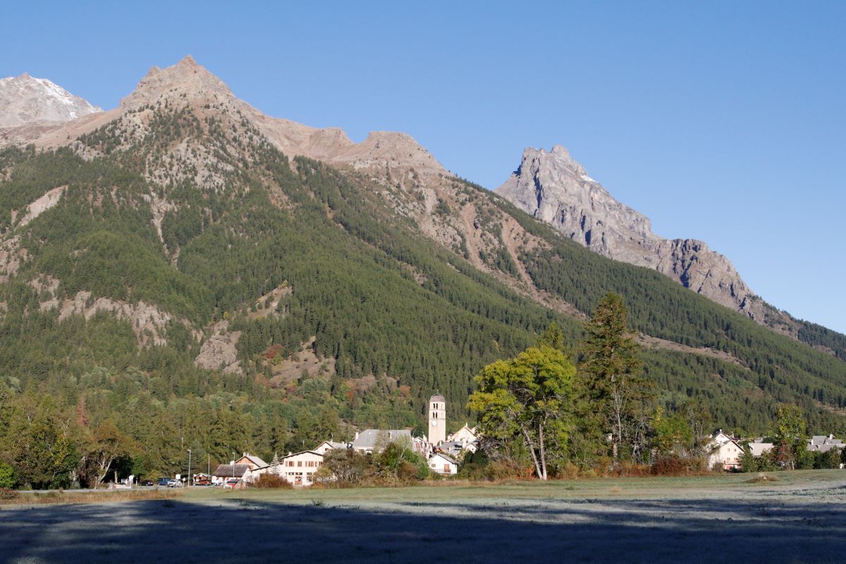 Du Casset au Lauzet - Destination Parc national des Écrins