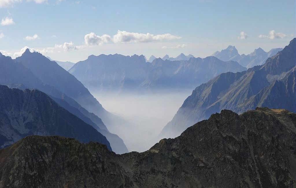 La vallée du Valgaudemar depuis le Pas de l'Olan