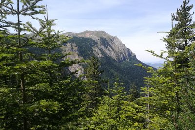 Vue sur le Pic de Morgon depuis le Grand Clot