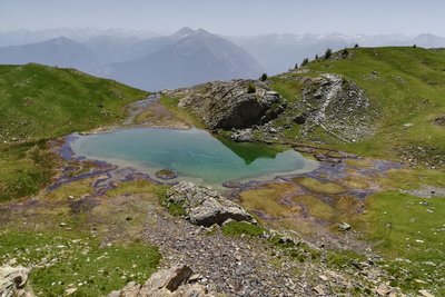 Lac de l'Hivernet en période de printemps