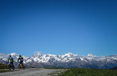 Vue panoramique sur les Ecrins