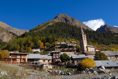 Village de Réallon