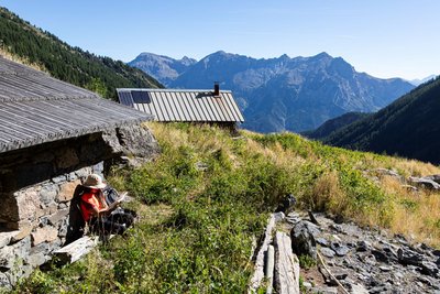 Abri randonneur et cabane des grands plans